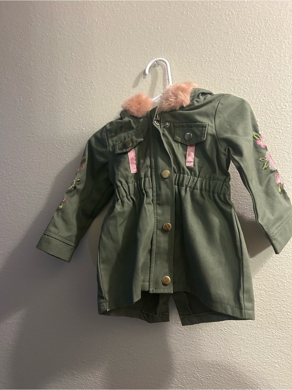 Little Lass Olive Green Hooded Puffer with Pink Faux-Fur Trim 18 M